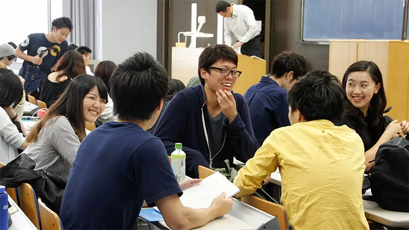 教育部负责人就《关于公布2021年度普通高等学校本科专业备案和审批结果的通知》答记者问