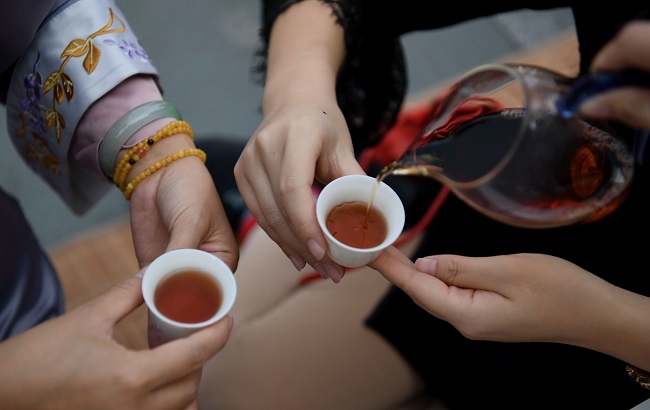 “中国传统制茶技艺及其相关习俗”列入人类非物质文化遗产代表作名录