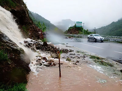 《关于加强山洪灾害防御工作的指导意见》水防〔2022〕97号