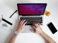 我可以申请查看别人的著作权登记档案吗?