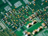 一个软件是否可以有多个著作权人?