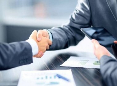 什么是著作权转让,著作权转让或许可使用的权利种类有哪些?