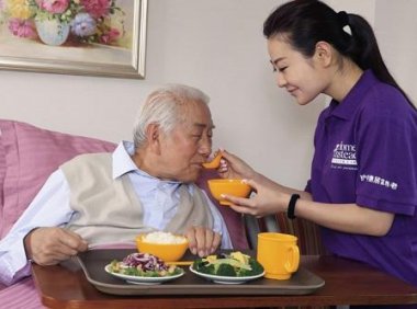 新华社：让农村劳动力出得来、留得住、干得好——商务部服贸司负责人谈家政兴农行动计划