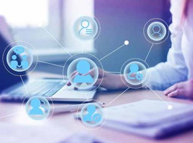 《中华人民共和国个人信息保护法》自2021年11月1日起施行