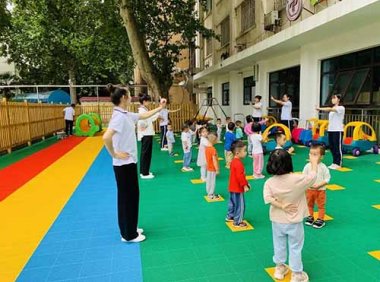 《托育机构消防安全指南（试行）》国卫办人口函〔2022〕21号