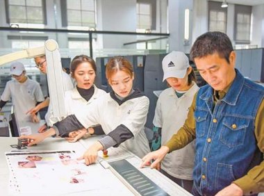 教育部办公厅关于实施新时代职业学校名师（名匠）名校长培养计划的通知（教师厅〔2023〕3号）