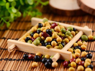 《农业转基因生物进口安全管理办法》农业部令2017年第8号修订