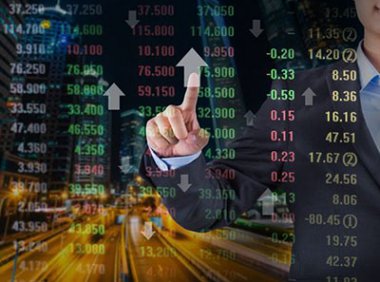 《中华人民共和国期货和衍生品法》自2022年8月1日起施行