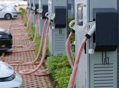 国家发展改革委 国家能源局关于加快推进充电基础设施建设 更好支持新能源汽车下乡和乡村振兴的实施意见