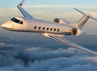 《中华人民共和国飞行基本规则》自2001年8月1日零时起施行